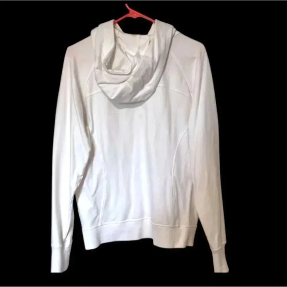 SOLD - LULULEMON WHITE HOODED SCUBA SWEATSHIRT - Picture 3 of 4